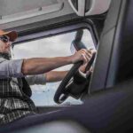 Se necesita conductor con licencia comercial