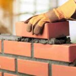 Se busca albañiles y ayudantes para construcción de finca