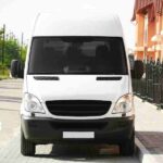 Se busca conductor responsable para llevar a mi madre en van pequeña
