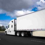 Se busca conductor responsable para rutas de carga