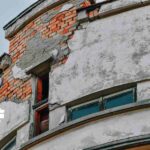 Busco albañil para reestructuración de fachada deteriorada