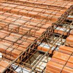 Se busca albañil para remodelación de terrazas y pisos, con experiencia en acabados de losa
