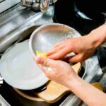 Se busca lavaplatos para cocina de hotel 5 estrellas