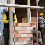 Se buscan albañiles y ayudantes para remodelaciones, ampliaciones y ajustes estructurales