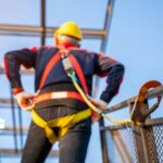Busco soldador y ayudante para obra civil y construcción