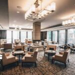 Se busca personal para comedor y arreglo de mesas en hotel